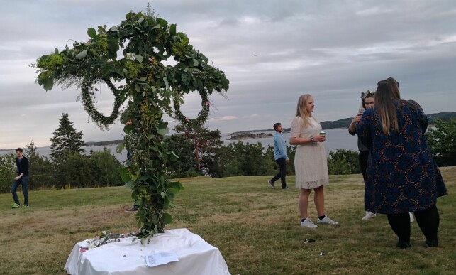 HJEMMESNEKRET: Maistang-gruppa bygget en maistang som nok kan konkurrere helt i toppen med de svenske. FOTO: Anita Kristoffersen HJEMMESNEKRET: Maistang-gruppa bygget en maistang som nok kan konkurrere helt i toppen med de svenske. FOTO: Anita Kristoffersen